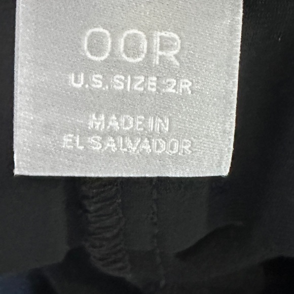 Chico’s Black Slimming Pull-On Career Trouser Stretch Size Chicos 00R or US 2 - Picture 12 of 12